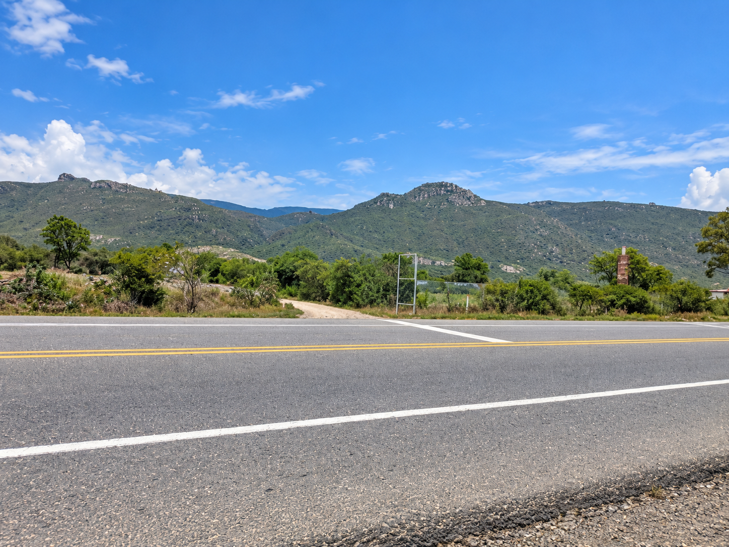 Terreno-orilla de carretera-negocio-Tanivet-Tlacolula — foto 3